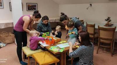 Lednové vyrábění čepic - Leden 2021