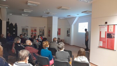 Vlci - naši staronoví sousedi