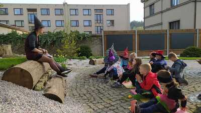 Na programech v knihovně nesmí chybět společné čtení