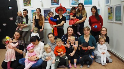 23-02-28 - Společná karnevalová fotka