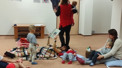 22-11-08 - Knihovníček s pohádkou O Červené Karkulce