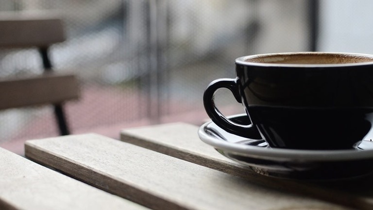 Povídání nad šálkem kávy