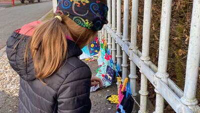 Věšíme ponožky a jde nám to moc dobře ;)