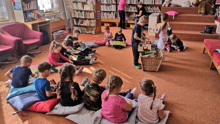 Nabídka knihovnických lekcí pro mateřské a základní školy